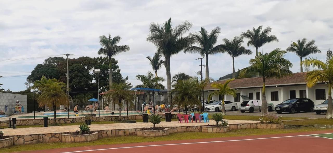 Hospedagem Praia Matinhos *